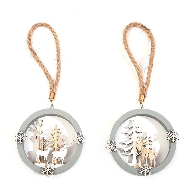 Joulukoristeellinen hirviriipus